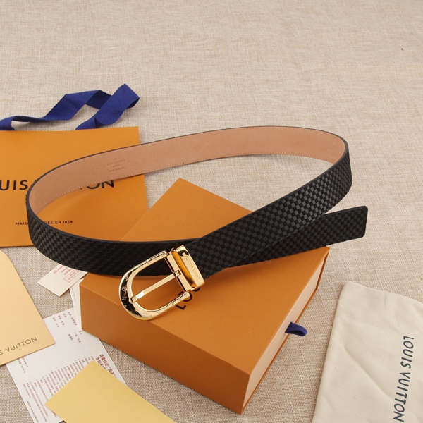 激安ルイヴィトンベルト着用イメージ